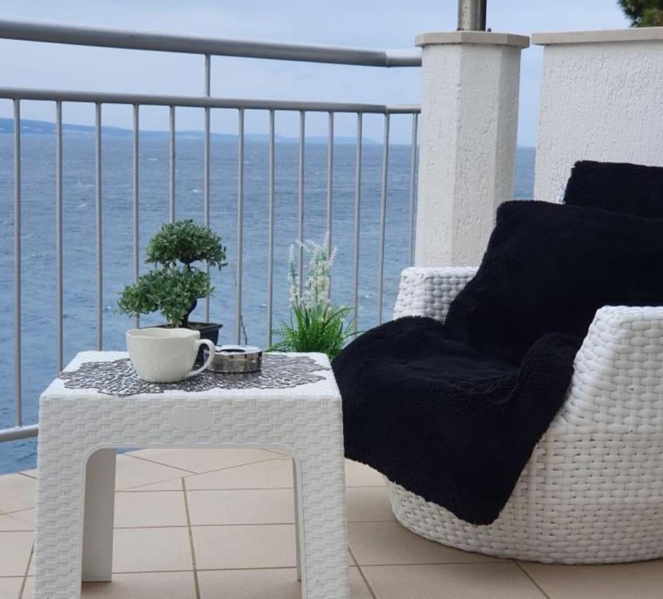 Beach Apartments Mika Локва-Рогозница Экстерьер фото