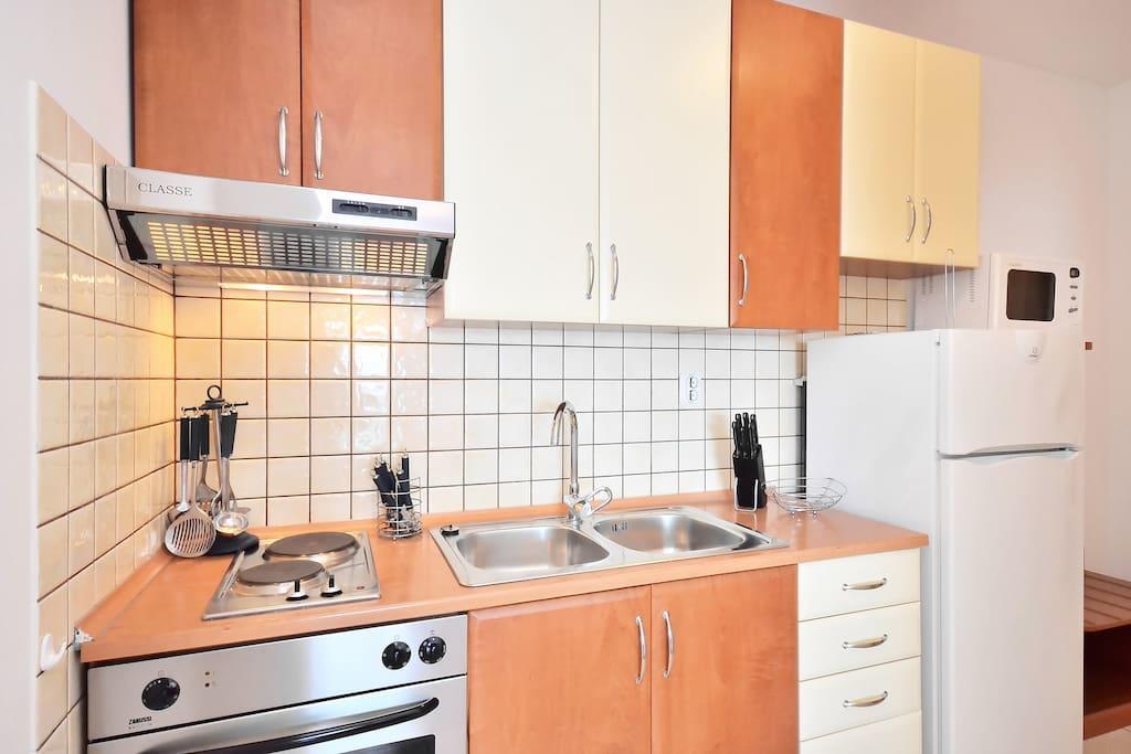 Beach Apartments Mika Локва-Рогозница Экстерьер фото